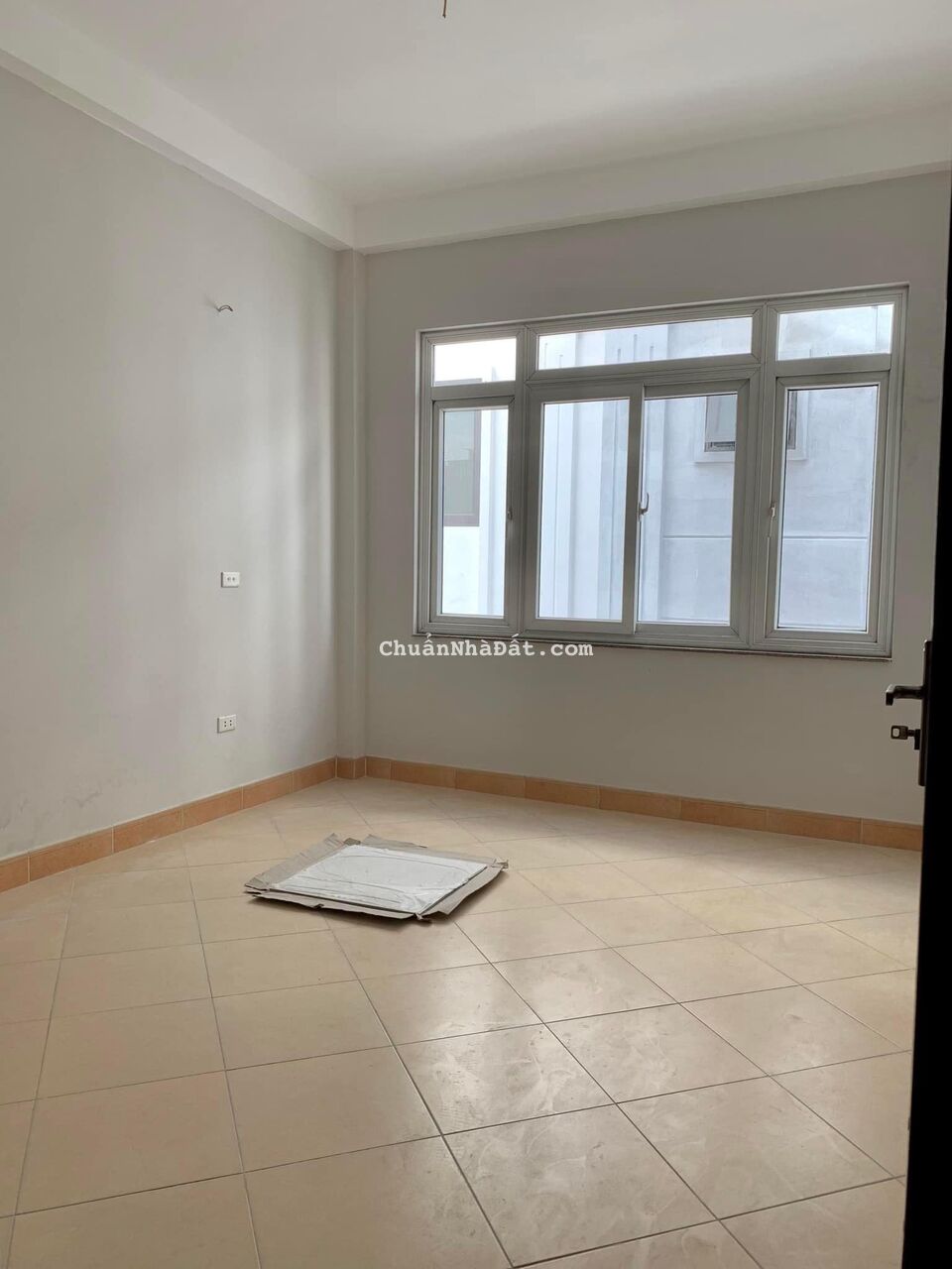 Bán nhà mặt phố Bùi Xương Trạch, Quận Thanh Xuân, lô góc, mặt tiền 5m, kinh doanh cực đỉnh Bán nhà mặt phố Bùi Xương Trạch, Quận Thanh Xuân, lô góc, mặt tiền 5m, kinh doanh cực đỉnh