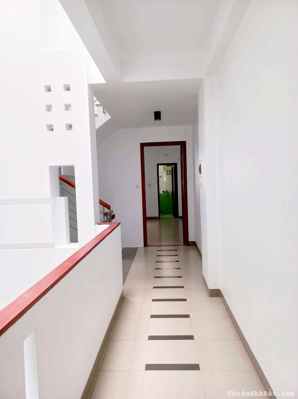 Bán nhà phố Định Công Thượng, 3 ô tô tránh, 88m2, giá chỉ hơn 10 tỷ