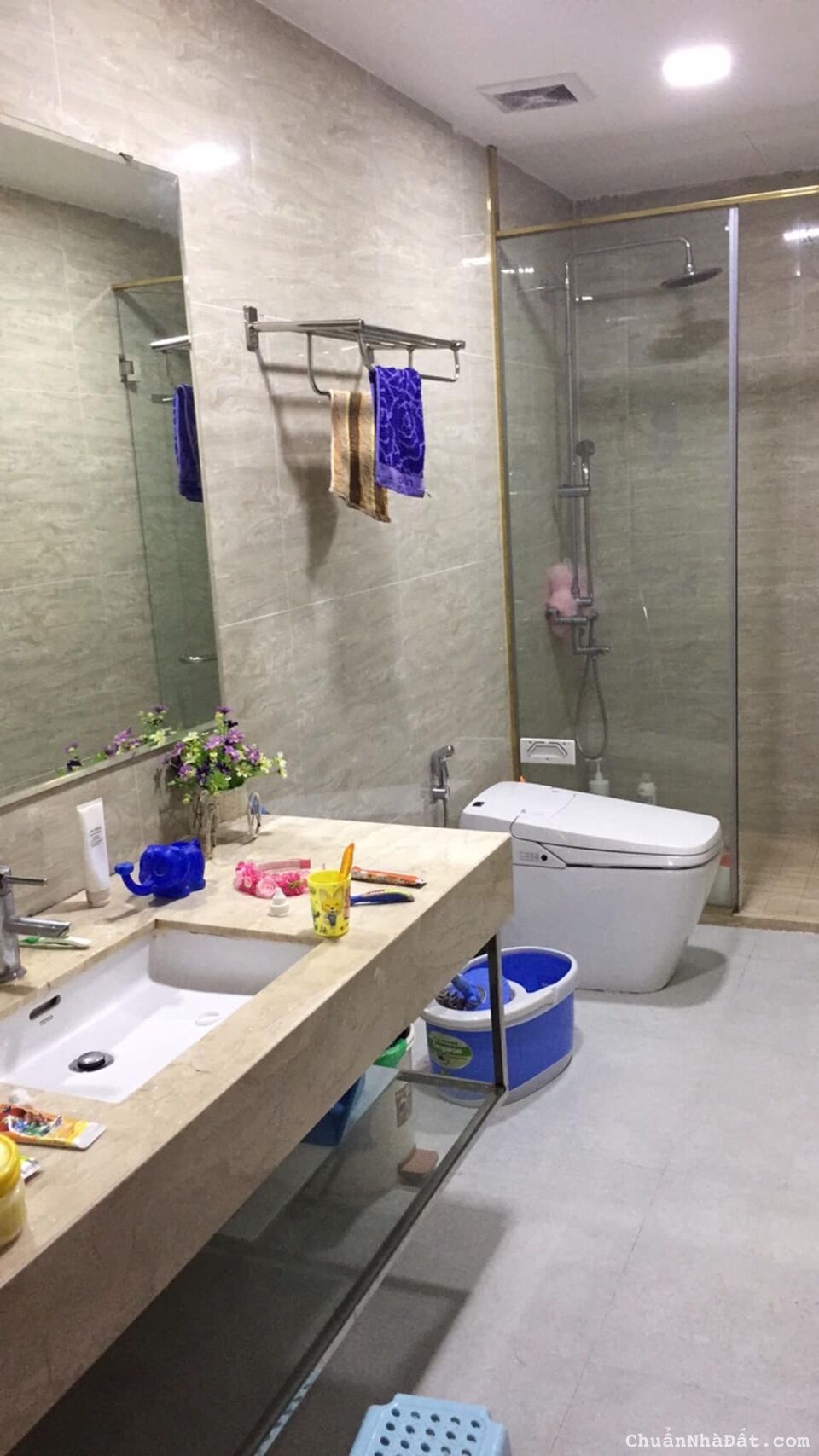 Bán nhà phố Lê Trọng Tấn, ô tô tránh, ngõ đẹp nhất phố, 65m2, giá chỉ 13 tỷ 500 triệu