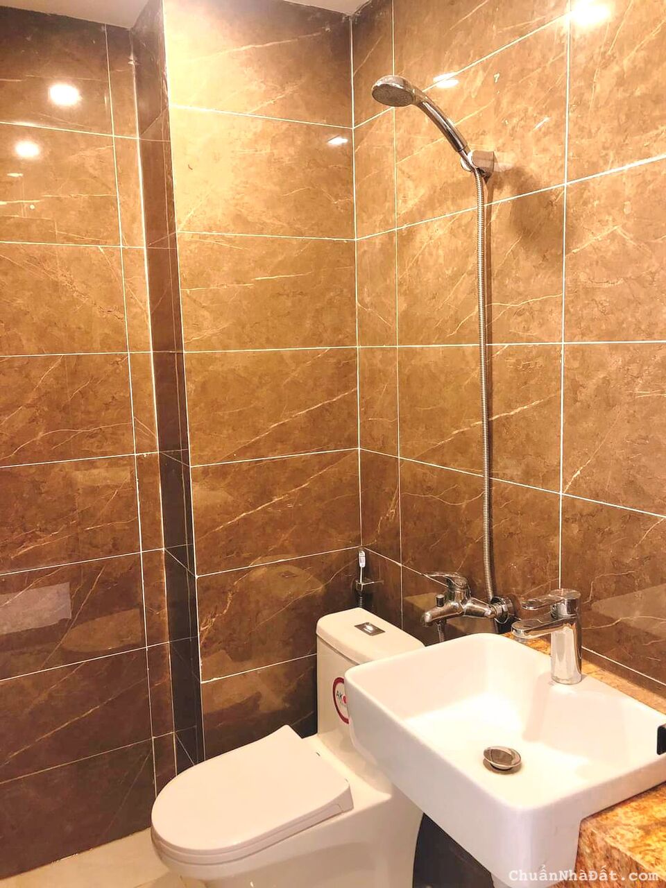 BÁN NHÀ ĐẸP GIÁP NHỊ - HOÀNG MAI.