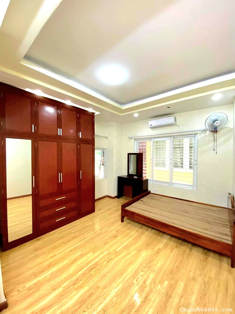 BÁN NHÀ LƯƠNG KHÁNH THIỆN - HOÀNG MAI, 33 M2, 5 TẦNG, Ô TÔ 10M. GIÁ: 3 TỶ 800. 