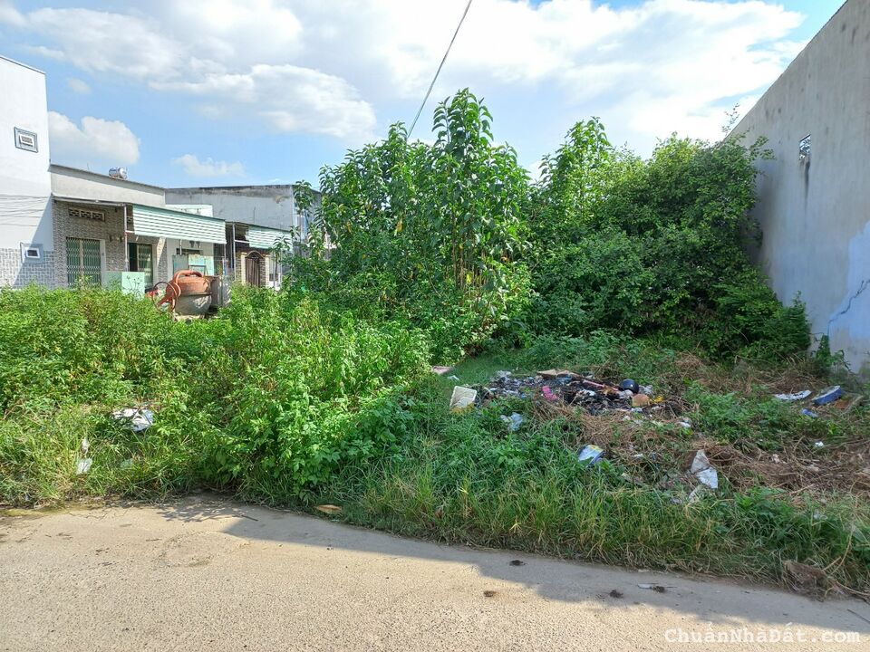 Video 616m2 Thị trấn Hiệp Phước, Góc 2 Mặt tiền, kích thước đẹp, dân đông kín, gần Chợ, Trường học