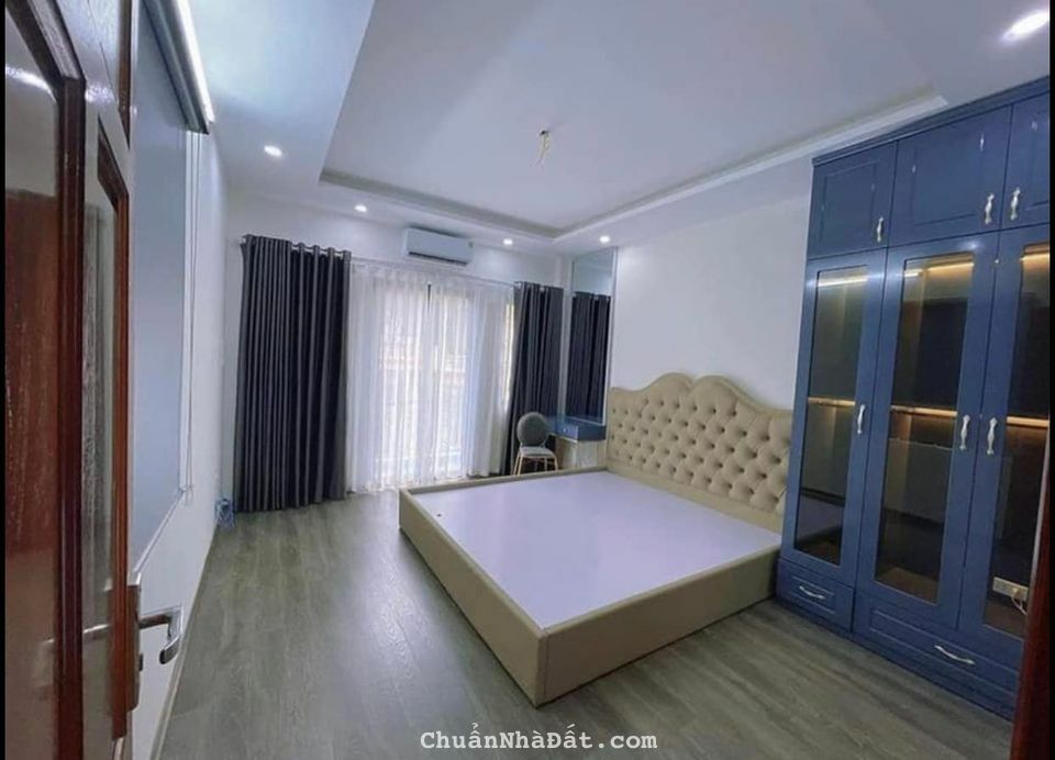 Chỉ với 6 tỷ sở hữu căn nhà siêu phâm Kim Mã đẹp lung linh, 55m2, MT 5m, vài bước ra phố