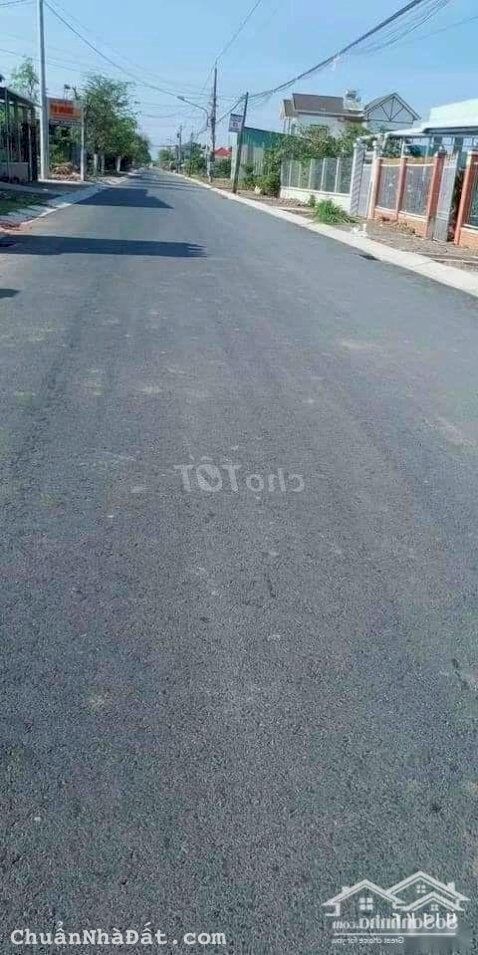 Tin sốt dẻo: Đất vàng trao tay nhận ngay ưu đãi tại khu dân cư mới tự xay Tân Phúc, Hưng Yên.