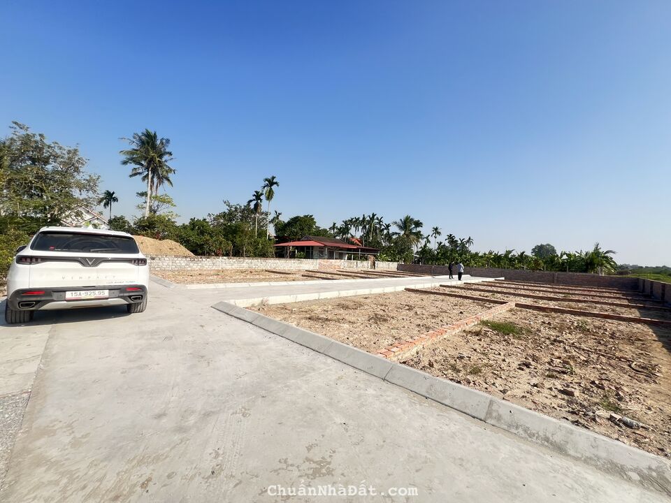 Cần thu vốn bán gấp 2 lô đất trung tâm quận Dương Kinh giá hơn 400tr bao sổ sách.