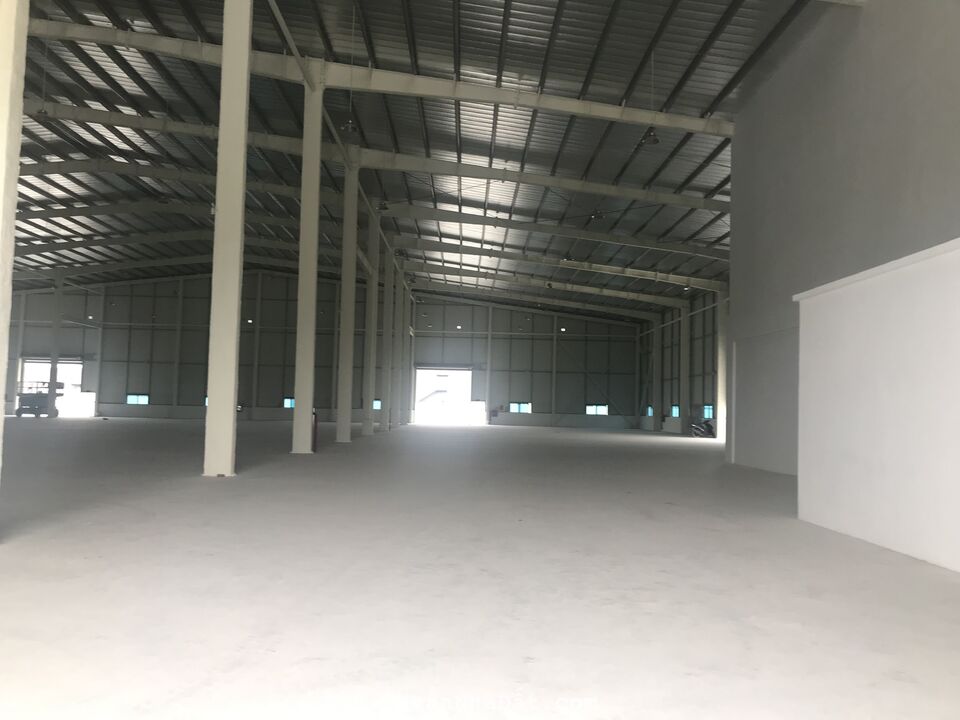 Bán Nhà xưởng 22.000m2, Khu CN Quế Võ 3, mới đẹp, giá tốt.