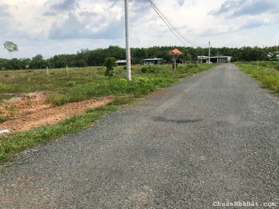 BÁN RA 2018M2 GIÁ 470TR/SHR, MT RẼ RA QUỐC LỘ, LIỀN KỀ KCN BECAMEX, DÂN CƯ SAN SÁT