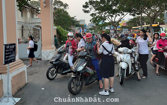 BÁN LÔ GỐC 2MT 1675M2, 560TR/SHR LIỀN KỀ KCN BECAMEX TẬP TRUNG DÂN CƯ PHÙ HỢP Ở HAY ĐẦU TƯ