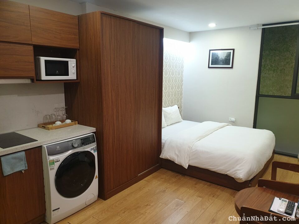 Bán nhà mặt Phố Trích Sài- nhà view hồ lô góc- kinh doanh đỉnh cao