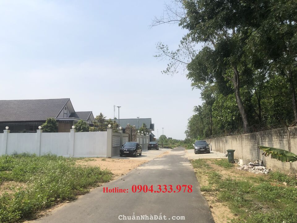 KĐT Megacity Kontum mặt tiền Hùng Vương, giá từ 500 triệu/170m², sổ đỏ, full 100% thổ cư. KĐT Megacity Kontum mặt tiền Hùng Vương, giá từ 500 triệu/170m², sổ đỏ, full 100% thổ cư.