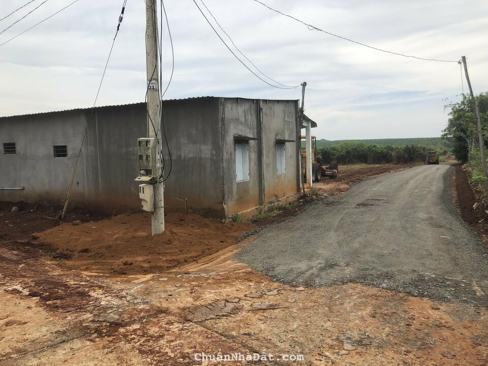 Nhà 2 mặt tiền đường ô tô gần KCN xã Lộc Thạnh, Bình Phước