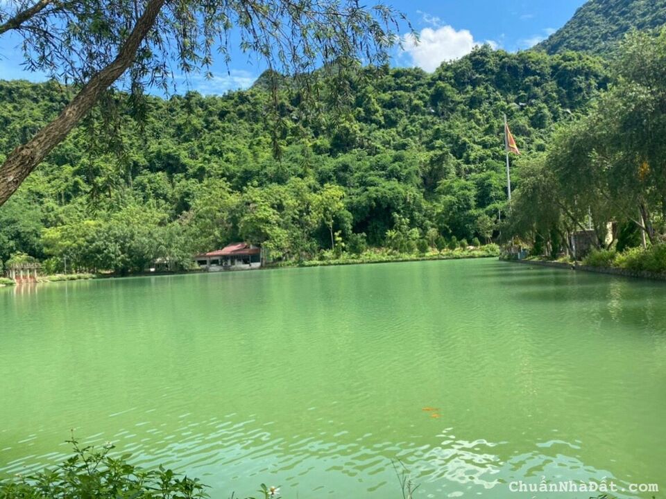  Lô góc đẹp 3 mặt tiền tọa lạc ngã 4 Hòa Bình,mặt tiền 50m, ô tô tránh, 1446m full thổ cư, hơn 3 tỷ