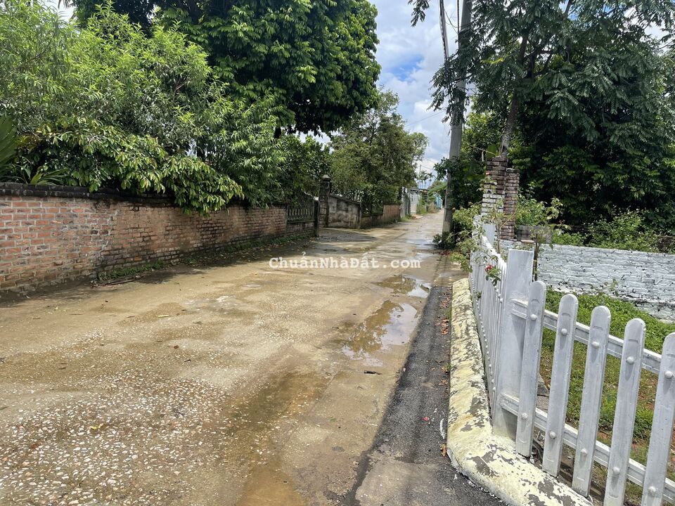 Bán Đất gần Khu CNC 2 Hòa Lạc và Tổ hợp Y tế. Vị trí quy hoạch đẹp nhất Quốc Oai, HN. Giá đầu tư