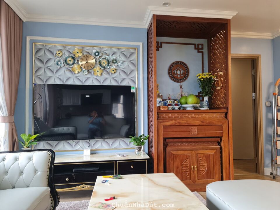 Cần cho thuê căn hộ DT 107m2, 3PN+1, đủ đồ sang trọng tại Vinhomes Ocean Park. Giá: 18tr/tháng