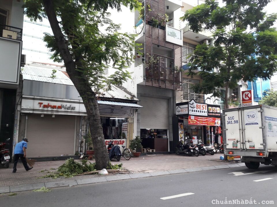 Bán Mặt tiền khan hiếm bật nhất phường 6 quận 3 không có sản phẩm so sánh. Bán Mặt tiền khan hiếm bật nhất phường 6 quận 3 không có sản phẩm so sánh.