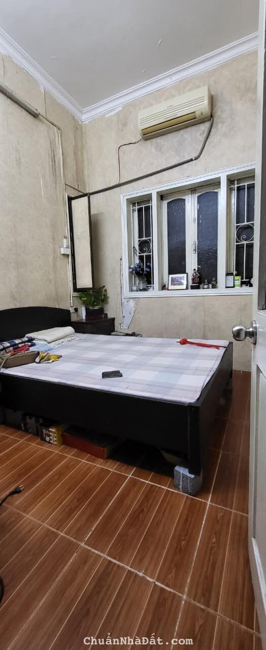 MẶT PHỐ CỬA NAM – 4 tầng 24m chỉ 12 Tỷ - NHÀ ĐẸP Ở RA TIỀN LUÔN MẶT PHỐ CỬA NAM – 4 tầng 24m chỉ 12 Tỷ - NHÀ ĐẸP Ở RA TIỀN LUÔN