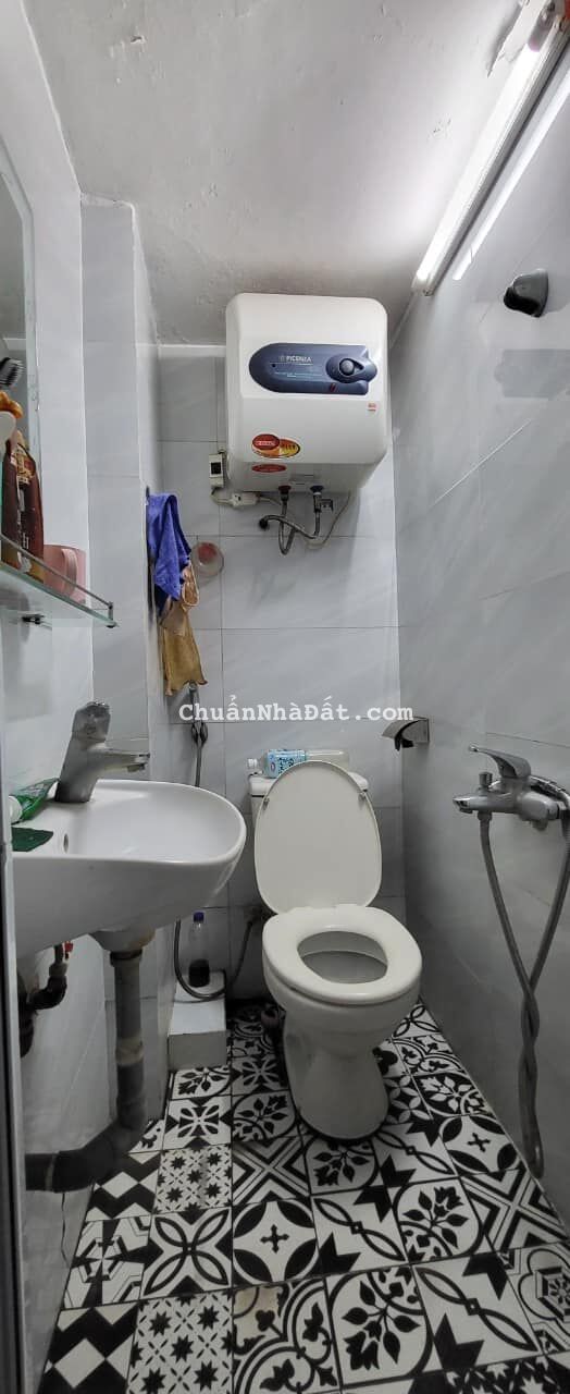 MẶT PHỐ CỬA NAM – 4 tầng 24m chỉ 12 Tỷ - NHÀ ĐẸP Ở RA TIỀN LUÔN MẶT PHỐ CỬA NAM – 4 tầng 24m chỉ 12 Tỷ - NHÀ ĐẸP Ở RA TIỀN LUÔN