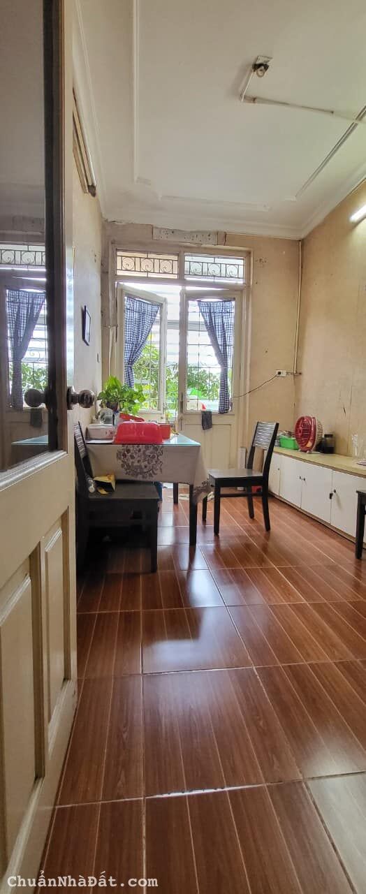 MẶT PHỐ CỬA NAM – 4 tầng 24m chỉ 12 Tỷ - NHÀ ĐẸP Ở RA TIỀN LUÔN MẶT PHỐ CỬA NAM – 4 tầng 24m chỉ 12 Tỷ - NHÀ ĐẸP Ở RA TIỀN LUÔN