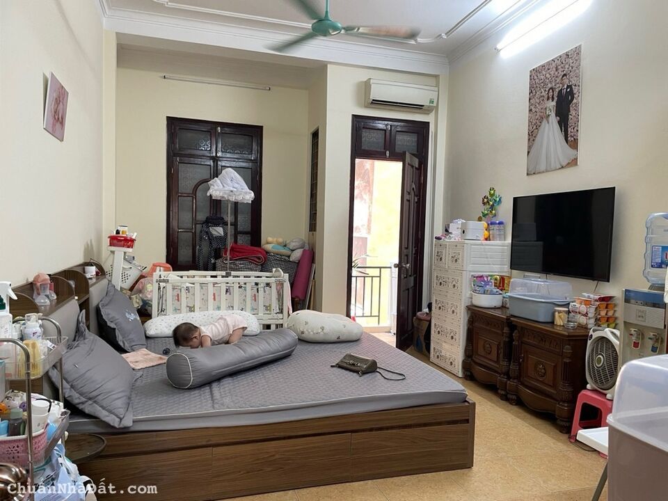 1 NHÀ RA PHỐ, MẶT NGÕ THÔNG Ô TÔ sang Hàng Mã – Nhà 5 tầng ĐẸP 35m MT4m chỉ 15 tỷ - SỔ VUÔNG