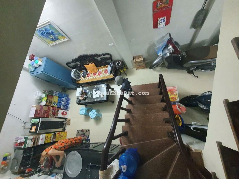 MẶT PHỐ Phùng Hưng – 4 tầng 32m chỉ 12.9 tỷ - VỈA HÈ RỘNG, MẶT TIỀN ĐẸP MẶT PHỐ Phùng Hưng – 4 tầng 32m chỉ 12.9 tỷ - VỈA HÈ RỘNG, MẶT TIỀN ĐẸP