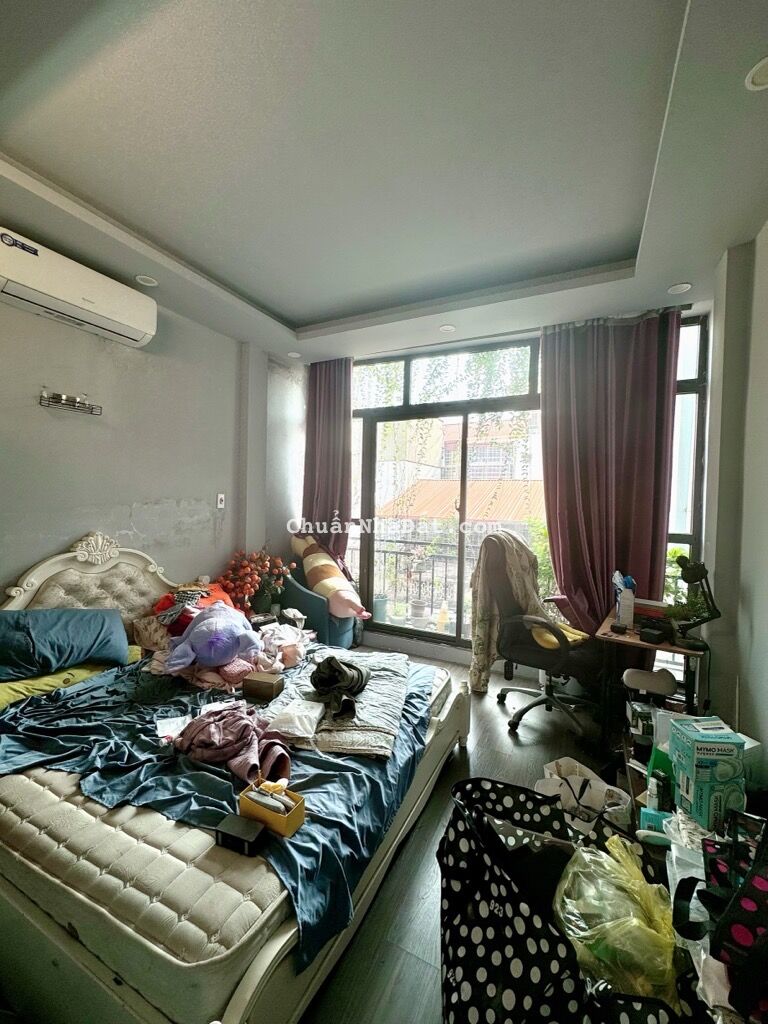 Cạnh Bộ Công An, Đại học MỸ THUẬT – 5 tầng Lê Duẩn 51m MT4m chỉ 10 tỷ - 2 THOÁNG,  TRƯỚC NHÀ SÂN RỘ