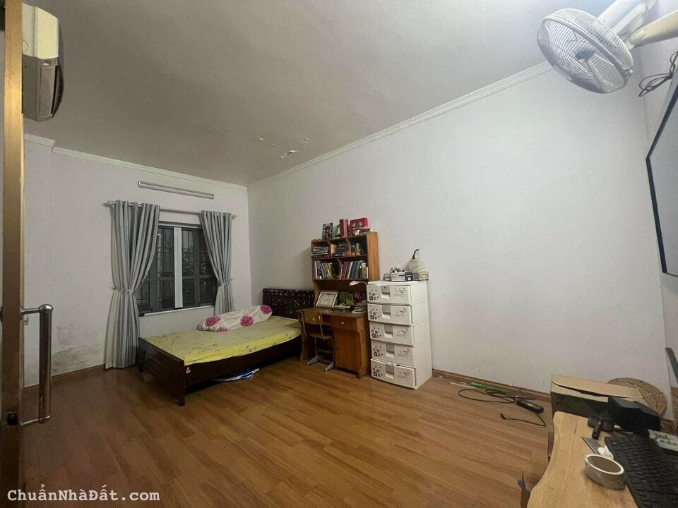 Khuôn viên BIỆT THỰ Nguyễn Thượng Hiền 30m 3 tầng MT4m chỉ 7.8 tỷ - NGÕ NÔNG SÁNG, NHÀ THOÁNG SẠCH