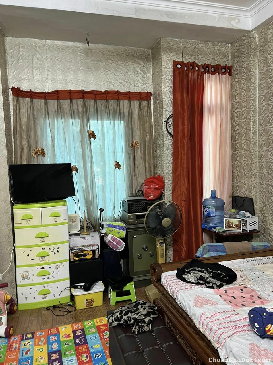 GẦN PHỐ, NGÕ RỘNG, 2 MẶT THOÁNG – Nhà 3 tầng Ngô Thì Nhậm 26m2 MT4m 4.2 tỷ
