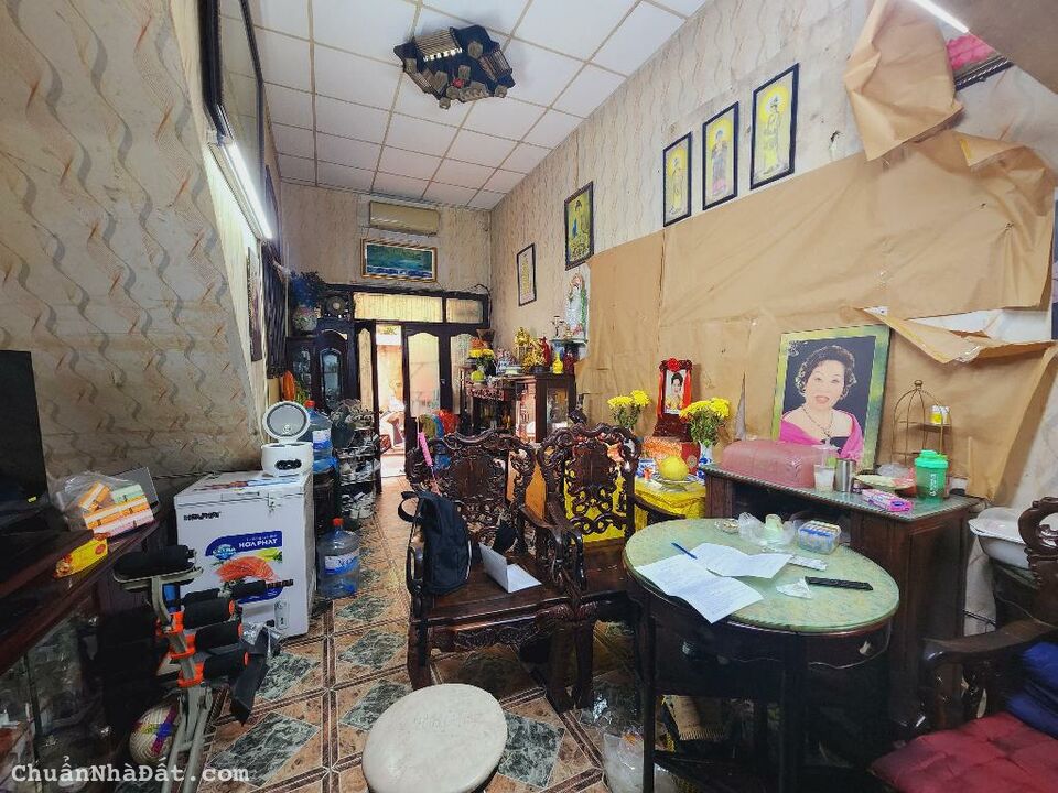 Nhà tầng 1 MẶT NGÕ Ô TÔ, GẦN PHỐ - Tạ Hiện 60m MT4m chỉ 5.8 tỷ - KINH DOANH ĐƯỢC