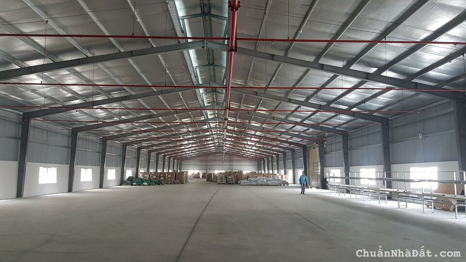 Bán 8.000m2 đất KCN Châu Sơn, nhà xưởng 1.000m2, mặt trục đường chính, giá 1.8tr/m2.