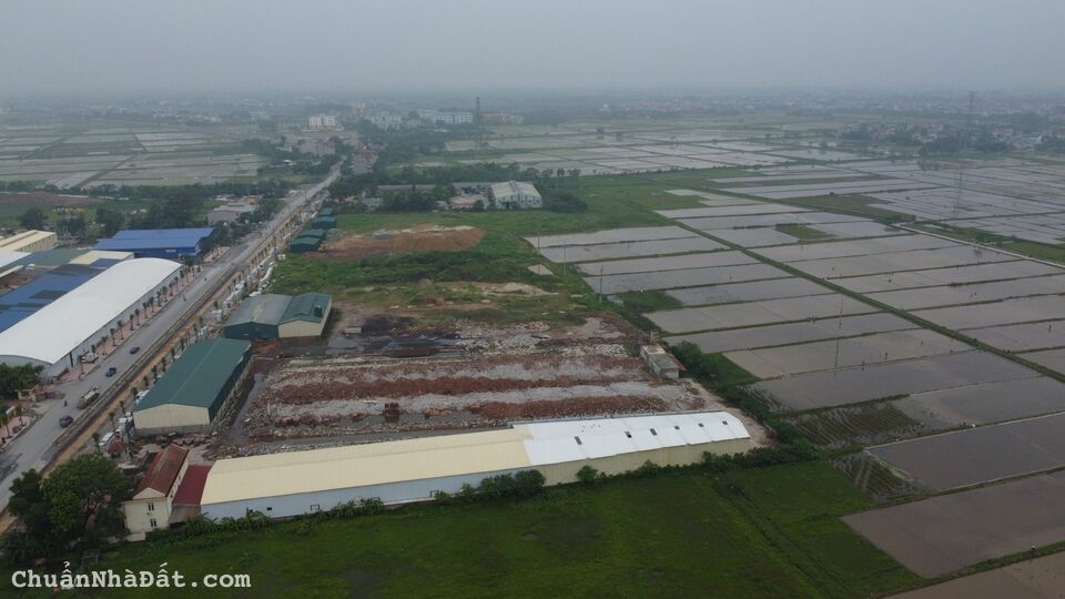 Bán 3.5ha đất công nghiệp, nằm trên mặt QL21 Thanh Oai, cách bến xe Yên Nghĩa 6km. Bán 3.5ha đất công nghiệp, nằm trên mặt QL21 Thanh Oai, cách bến xe Yên Nghĩa 6km.