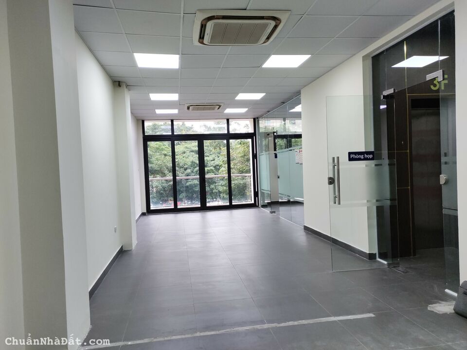 Cho thuê văn phòng khu Mễ Trì gần JW Marriott diện tích 50m/sàn đã hoàn thiện đầy đủ,bàn giao ngay