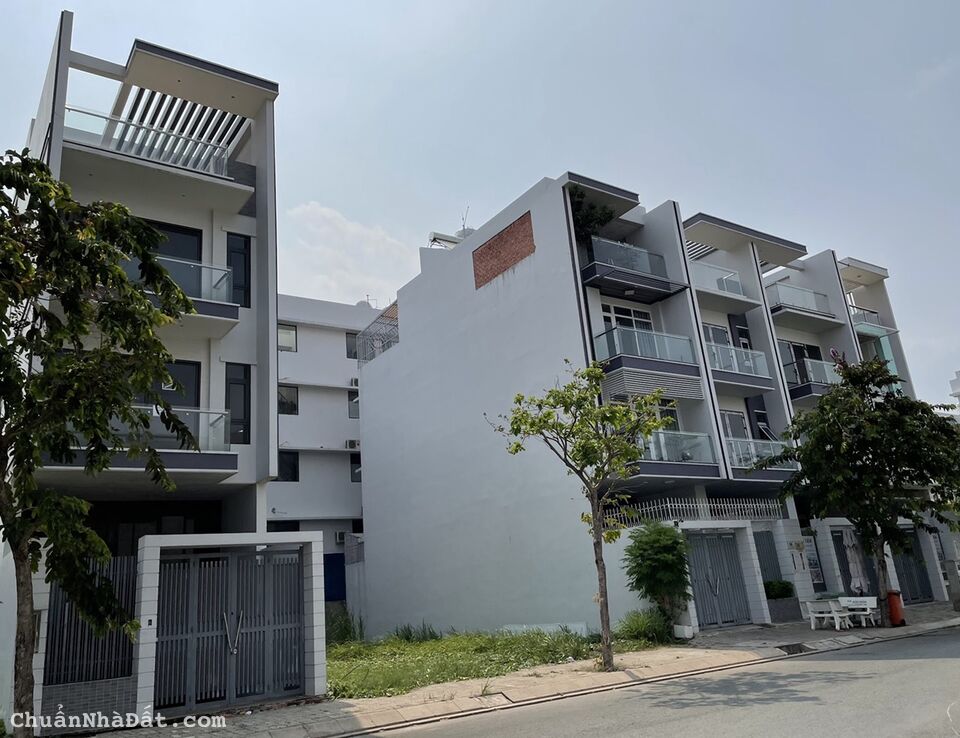 Cần bán gấp đất MT Tân Phước Khánh,Tân Uyên, Bình Dương,80m2,SHR,Full Thổ Cư,cạnh KDL,2.5 Tỷ Cần bán gấp đất MT Tân Phước Khánh,Tân Uyên, Bình Dương,80m2,SHR,Full Thổ Cư,cạnh KDL,2.5 Tỷ