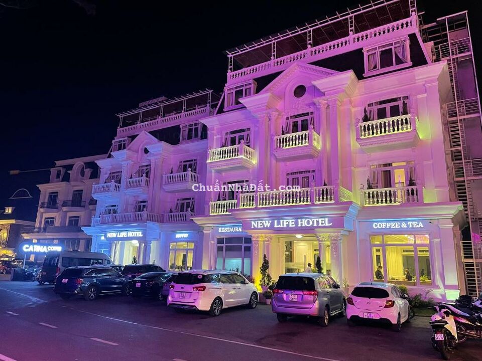 Bán khách sạn 3 sao trung tâm tp Đà Lạt 