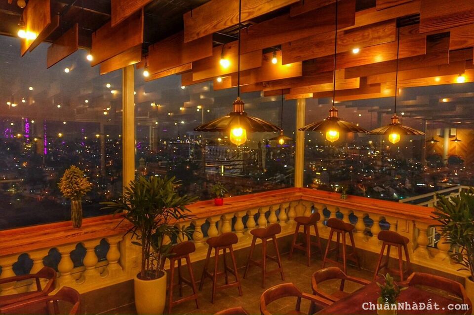 Bán khách sạn 3 sao trung tâm tp Đà Lạt 