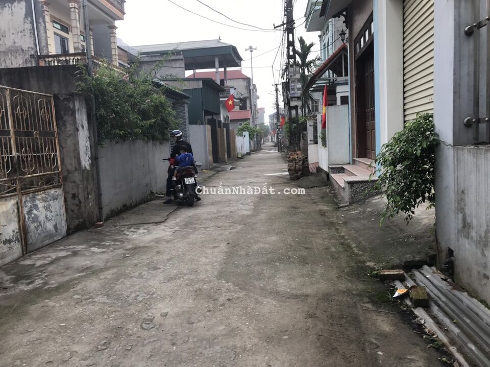 bán nhanh 86m2 Đường Yên - Xuân Nộn 