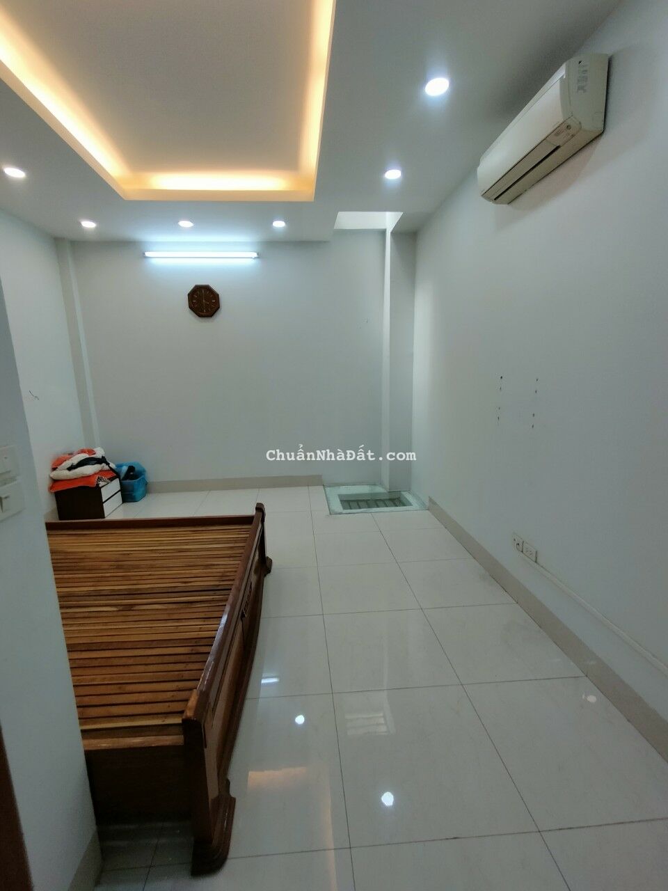 Cho thuê nhà riêng tại Kiều Mai, Cầu Diễn DT 50m2, 4.5T, MT 5m có ĐH, NL, ô tô đỗ cửa giá 18tr Cho thuê nhà riêng tại Kiều Mai, Cầu Diễn DT 50m2, 4.5T, MT 5m có ĐH, NL, ô tô đỗ cửa giá 18tr