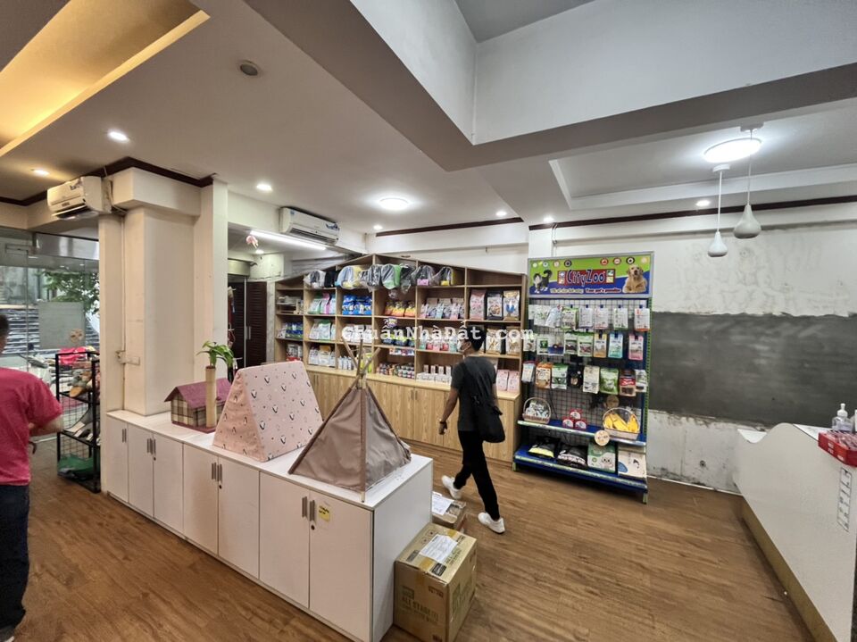 Cho thuê nhà riêng Trung Hòa Nhân Chính, thang máy, 85m2, 6.5T, MT 7m, giá 50tr/th. LH 0987657500