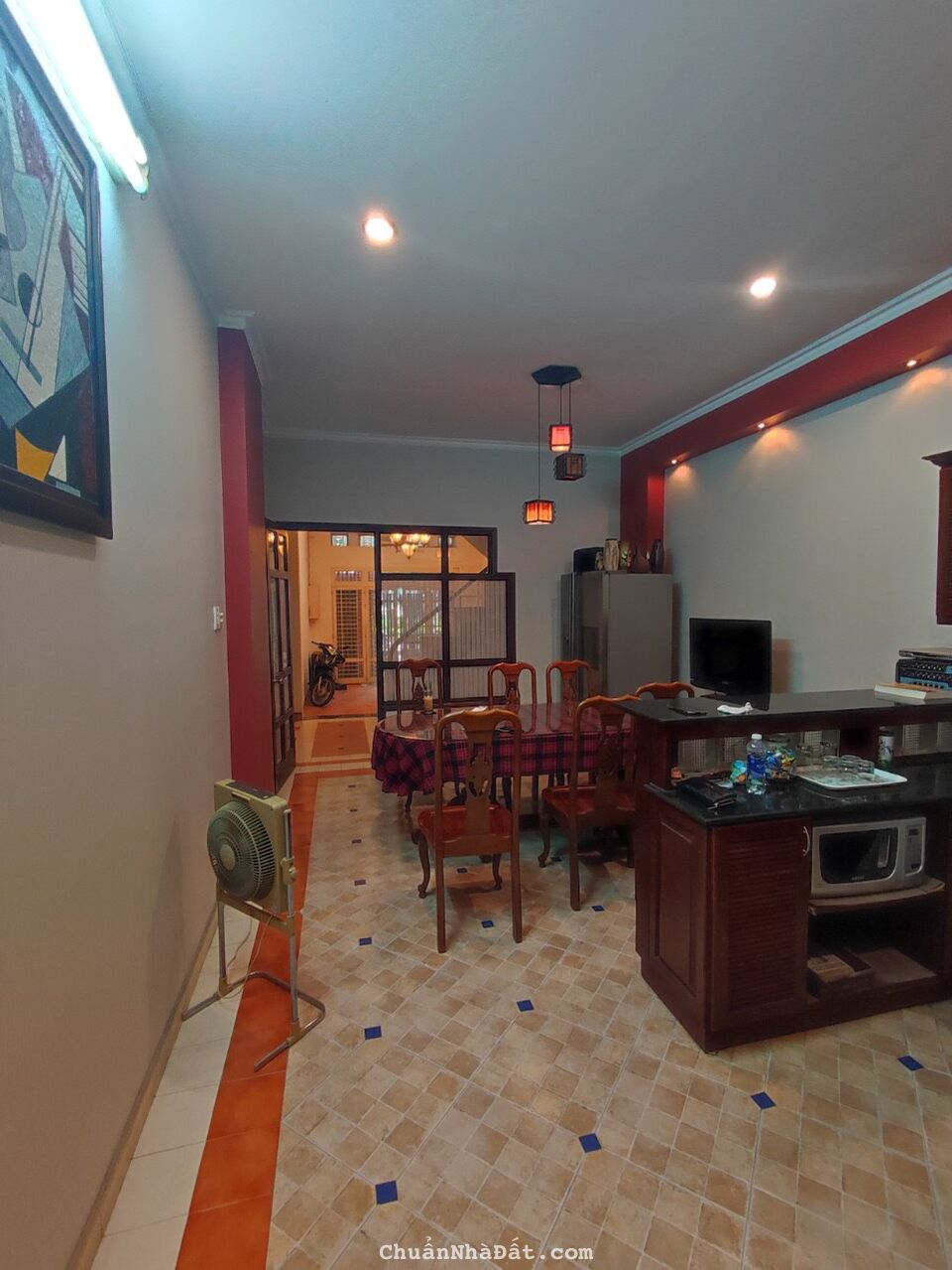 Hạ giá Bán nhà khu cư xá Nguyên Hồng phường 11 bình thạnh 4x18 đối diện khuôn viên cực đẹp