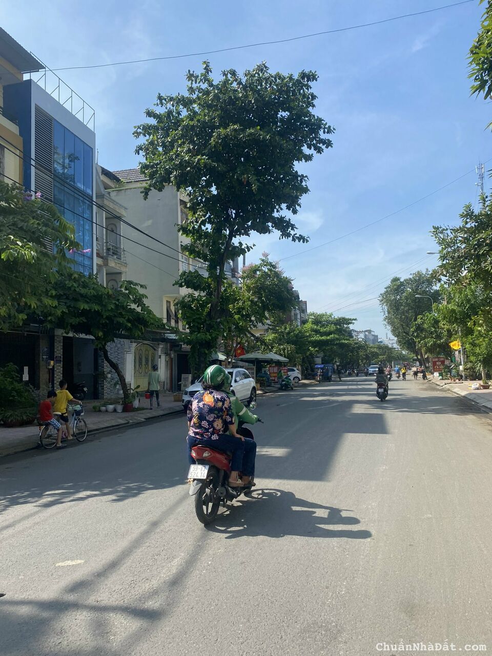 Bán nhà MT Đường Trục - Đặng Thù Trâm - Bình lợi phường 13 bình thạnh_5x20 không vướng đường bay