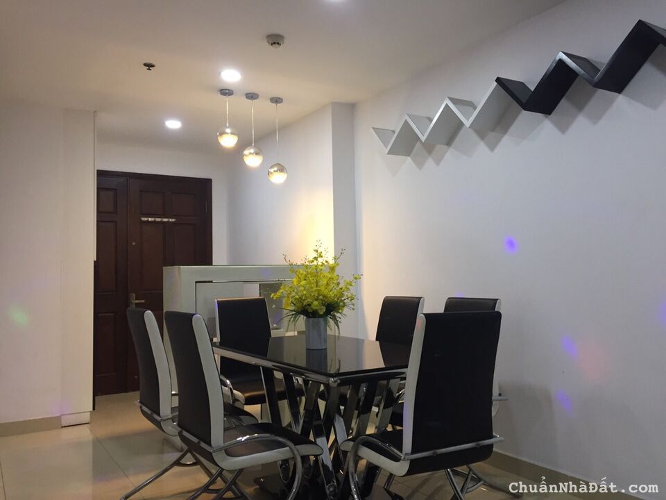 Cần tiền bán nhanh căn hộ Harmona 81m2 giá 3.4 tỷ