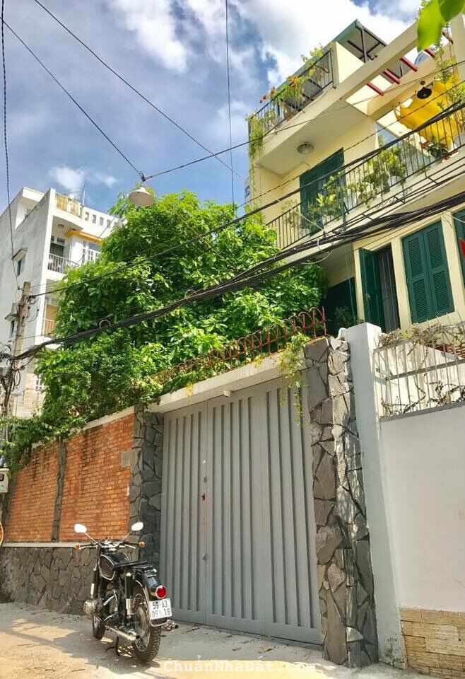 Bán nhà hẻm xe hơi Hoàng Hoa Thám phường 6 bình thạnh 9x20 nhà mới đẹp- giá 17.5ty