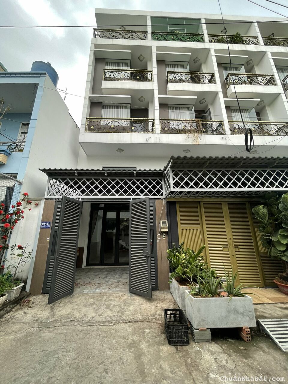 Nhà Mặt Tiền giáp Phú Nhuận! Nguyễn Văn Đậu phường 11 Bình Thạnh 4x18m 2 lầu chỉ 13.5 tỷ