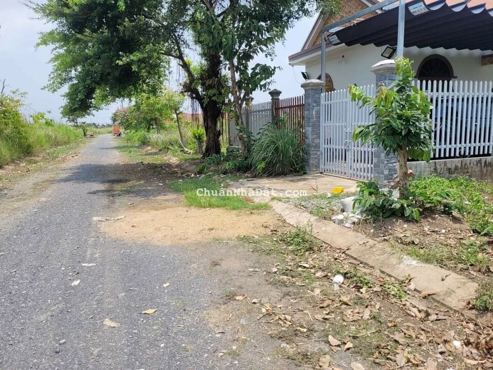 Bán nền 100m2 khu tái định cư Phước Đông