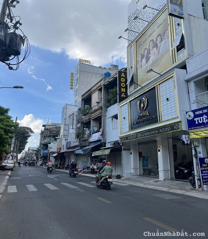 Căn Nhà Siêu Hot Trần Quang Diệu P.13 Q3 5.2x13m 15.5tỷ