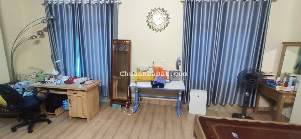 Biệt thự đơn lập siêu vip: 270m2, gần hồ, công viên, ở đỉnh, làm VP vip, chỉ 26.8 tỷ Biệt thự đơn lập siêu vip: 270m2, gần hồ, công viên, ở đỉnh, làm VP vip, chỉ 26.8 tỷ