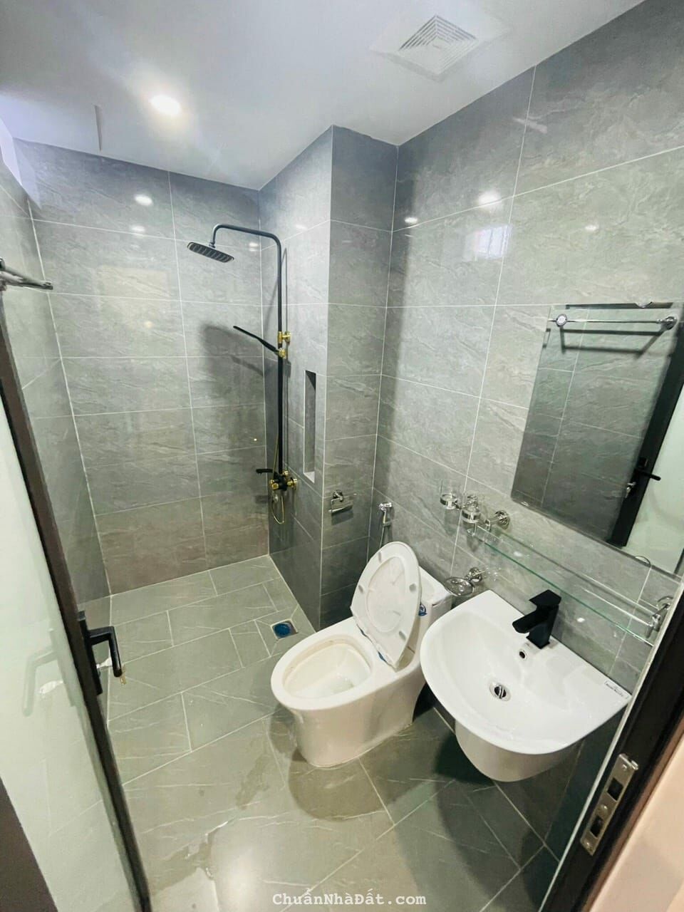 BÁN NHÀ RIÊNG NGÕ THỔ QUAN 1 – 54 M2 CCMN  – GIÁ 6,5 TỶ