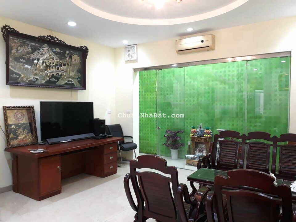  BÁN NHÀ PHỐ VĂN CAO – DT 82M2 NGÕ 5m RA OTO  – BỂ BƠI, THANG MÁY VI VU – HỒ TÂY MẤY BƯỚC.