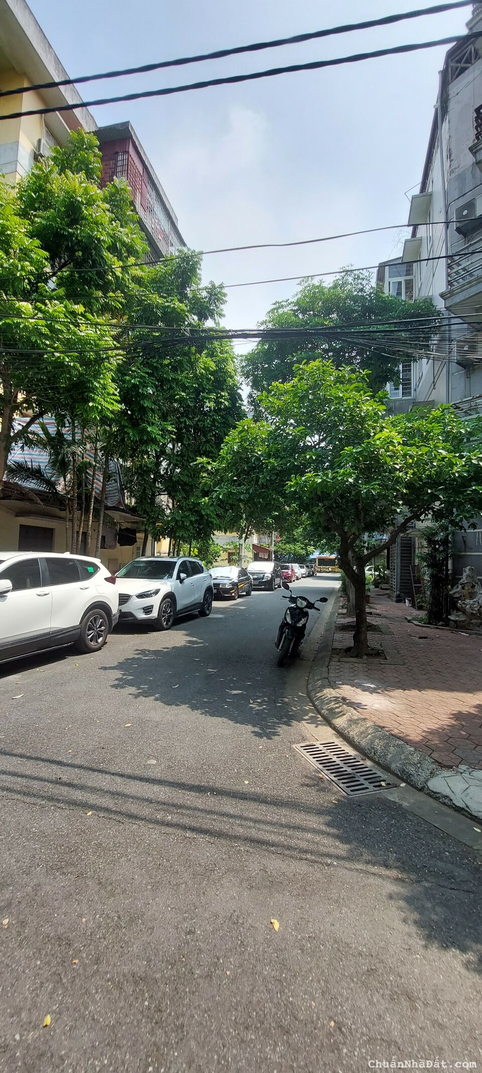 Bán nhà đẹp kinh doanh phân lô ô tô tránh 55m2 5 tầng giá CHỈ 13 TỶ