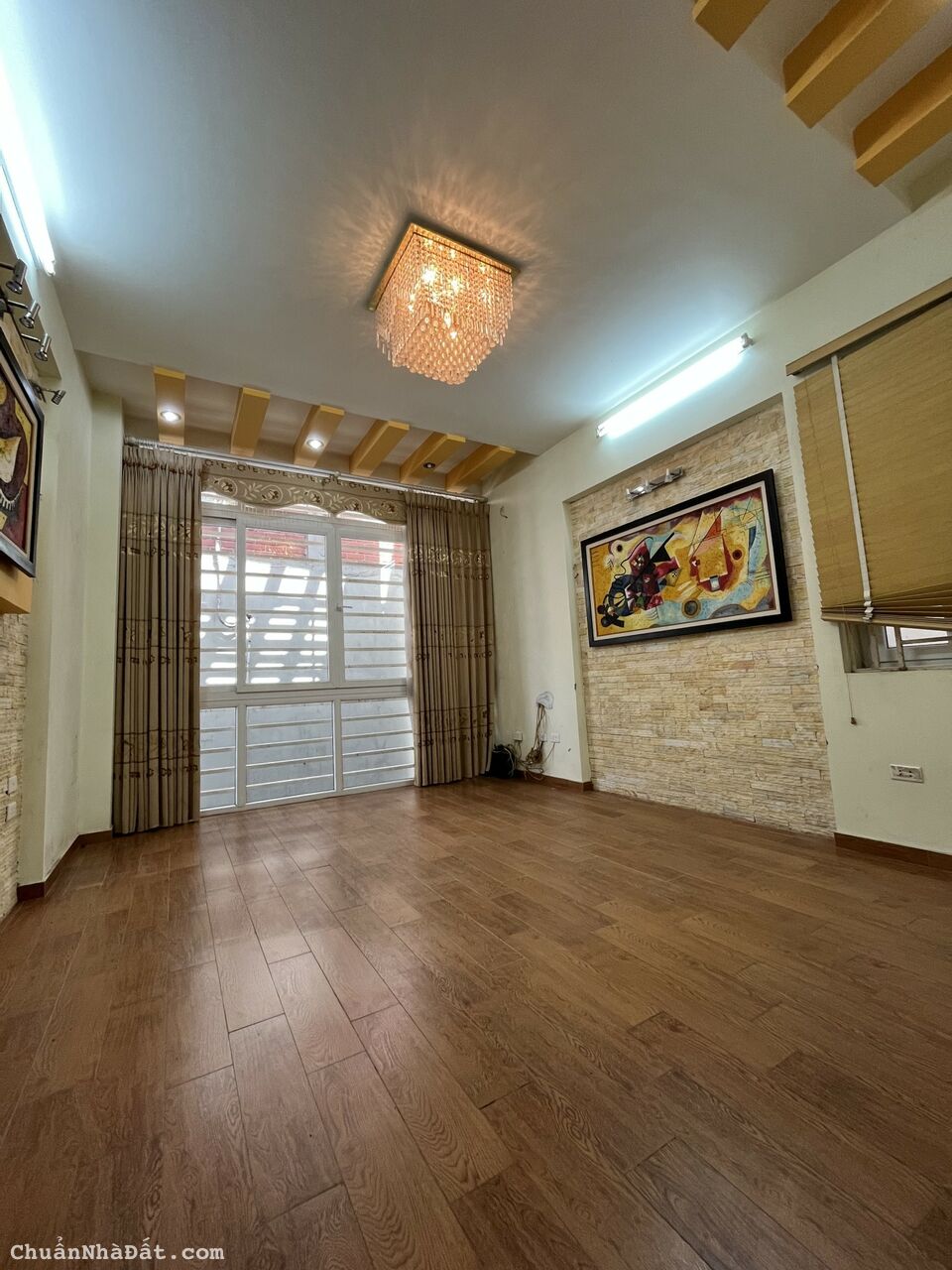 Vạn Bảo 52m 4T 3 ngủ sát phố giá chỉ 6 tỷ 5