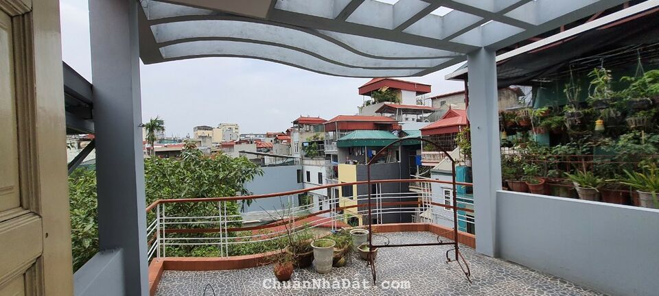 Đội Cấn ngõ thông rộng gần phố 50m 4 tầng MT 4m giá chỉ 6 tỷ 500 triệu Đội Cấn ngõ thông rộng gần phố 50m 4 tầng MT 4m giá chỉ 6 tỷ 500 triệu